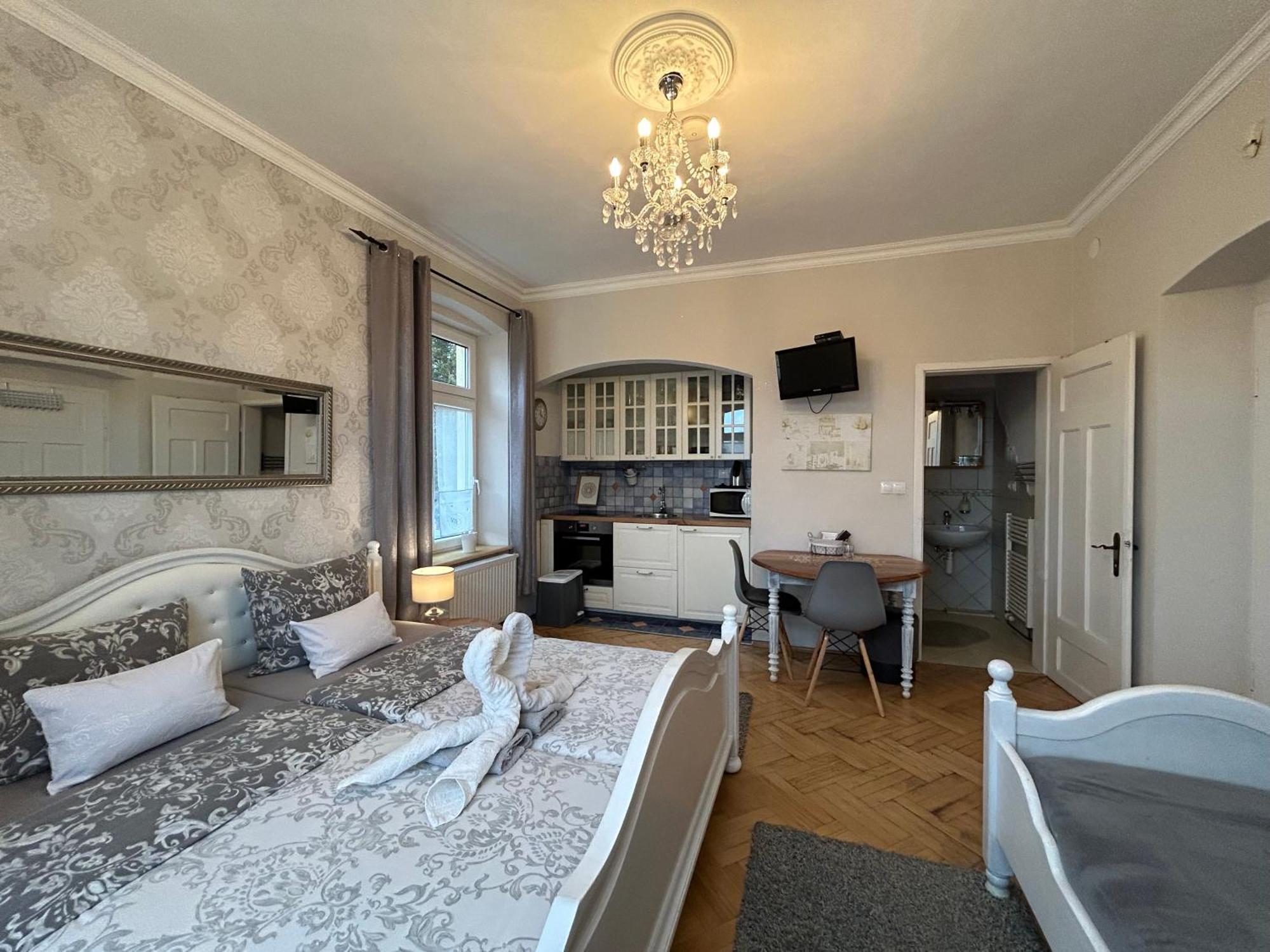 ליפובה לאזנה Apartmany Villa Magnolie מראה חיצוני תמונה